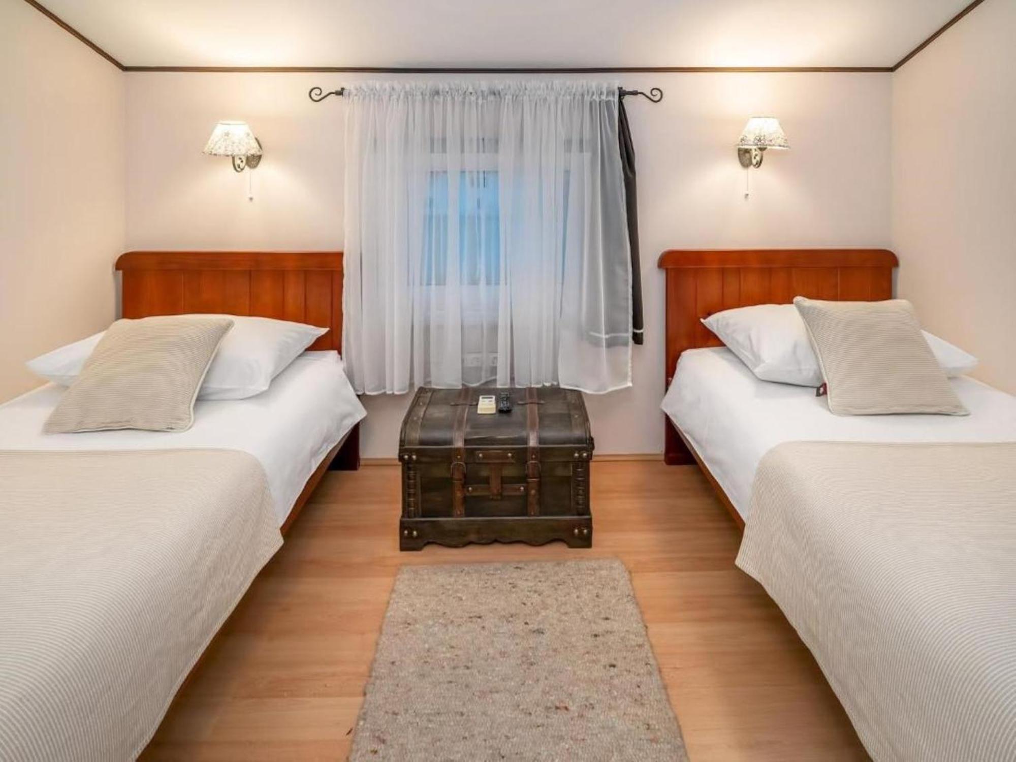 Apartments Villa Roza Drazice Zimmer foto