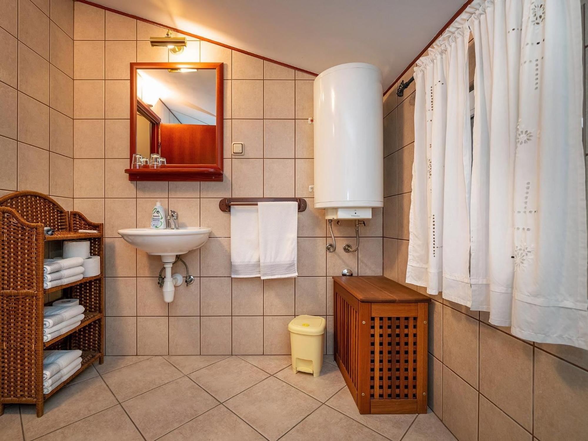 Apartments Villa Roza Drazice Zimmer foto